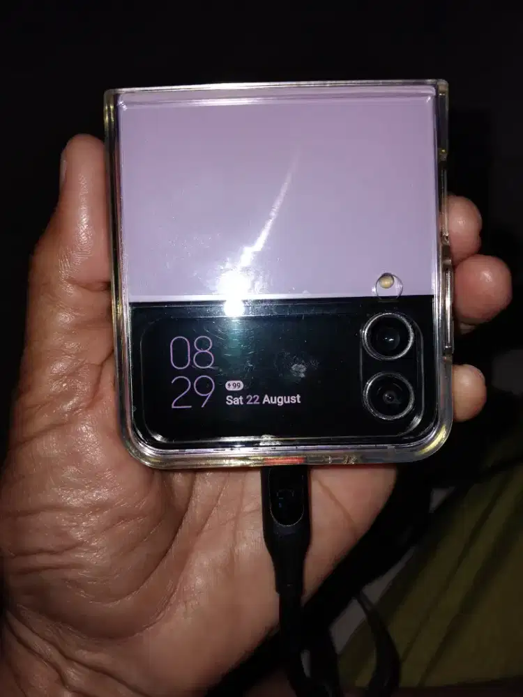 Samsung z flip 4, original, blm pernah di service, normal