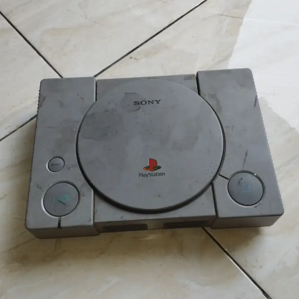 Konsol Game Playstation 1
