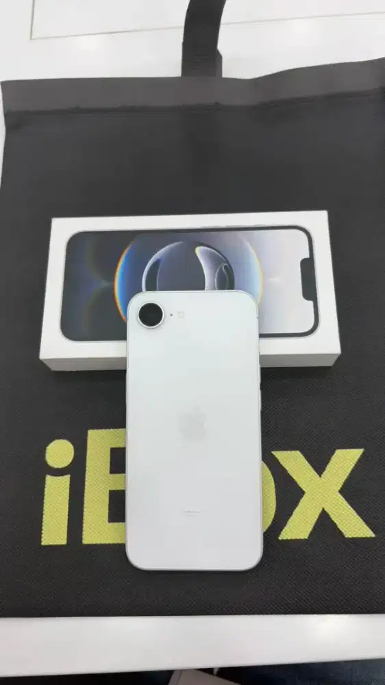 IPHONE 16E SPESIAL PROMO CICILAN GRATIS 1 ATAU 3 BULAN BUNGA 0%