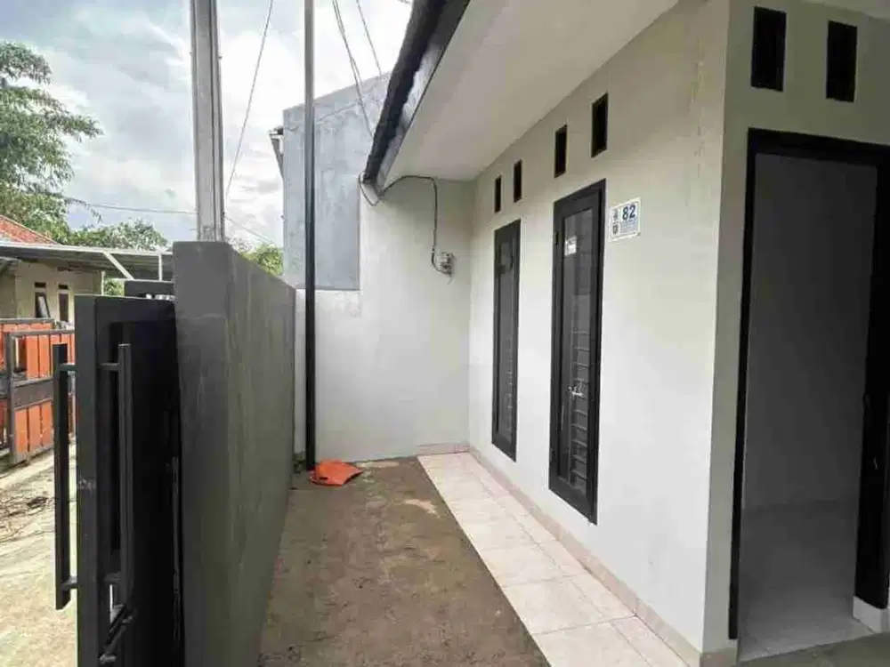 rumah siap huni dekat stasiun depok