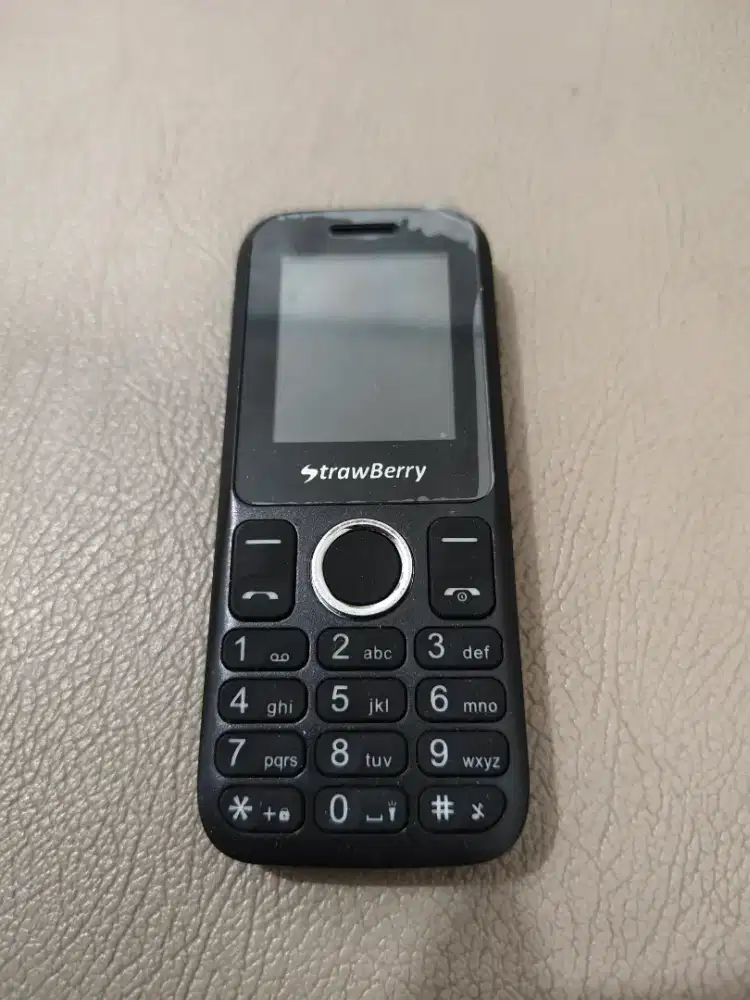 Di jual cepat hp strawberry st22