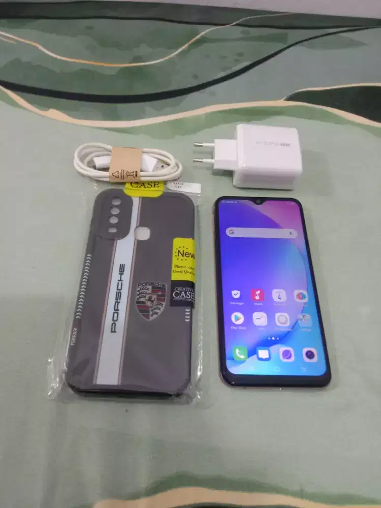 VIVO Y17 Ram 8GB warna pink