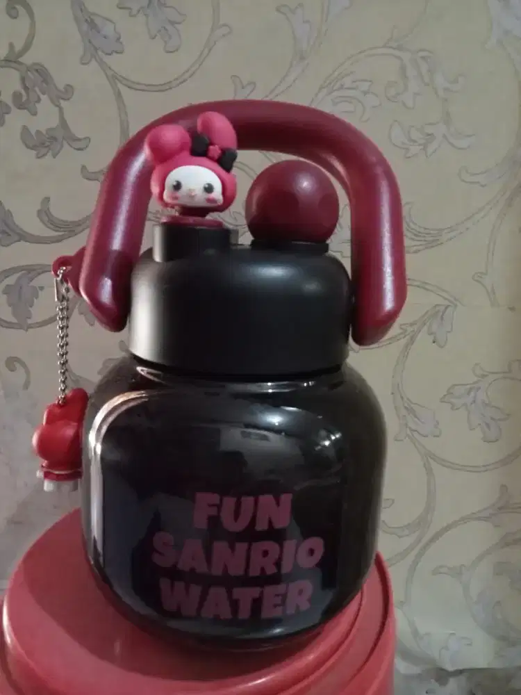 Botol minum anak gemoy masih baru