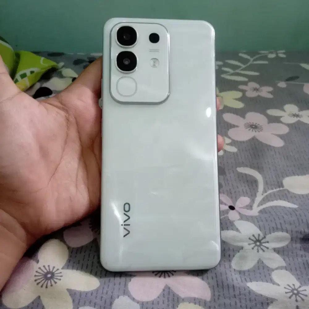 HP vivo y29 8+8/256 Gb
