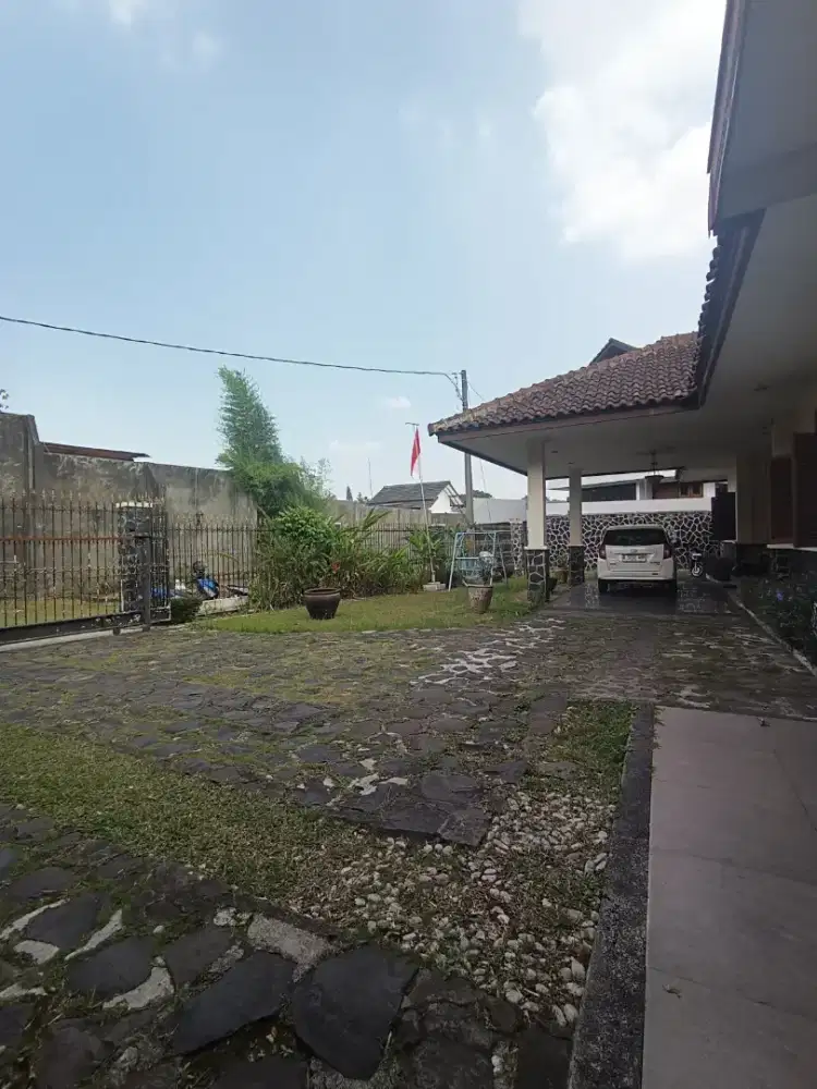 Jual Rumah LT 1065m2 Pahlawan Suci Cikutra Sukasenang