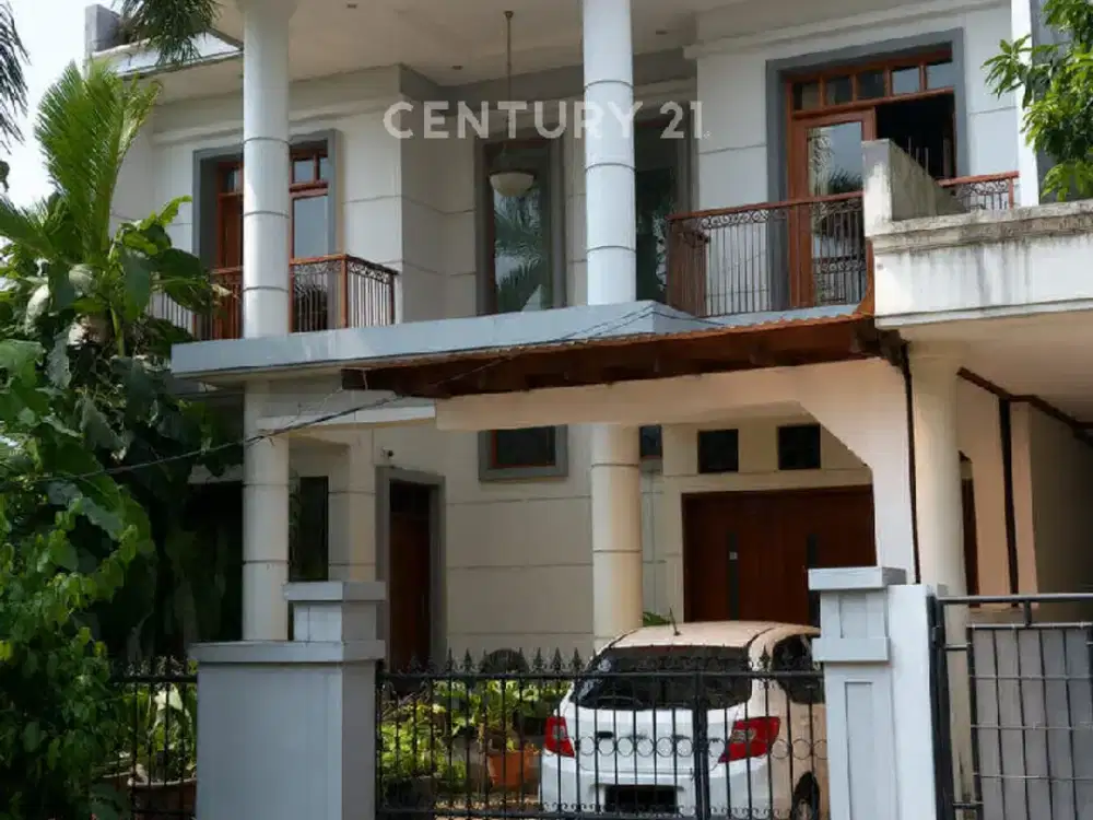 Rumah Mewah 3 Lantai Taman Bougenvile Estate Jatibening
