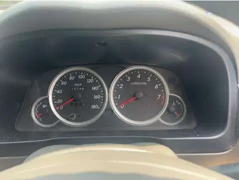 Daihatsu Xenia 2010 Bensin
