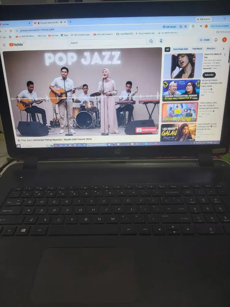 HP Pavilion Layar 17 AMD A10 SSD 120GB Siap Pakai