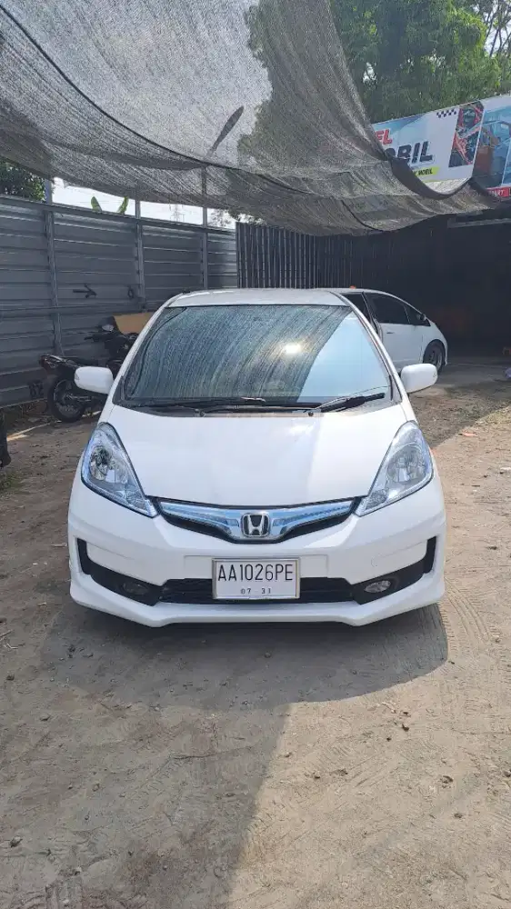 DIJUAL HONDA JAZZ GE8 2010 METIC FULL UPGRADE