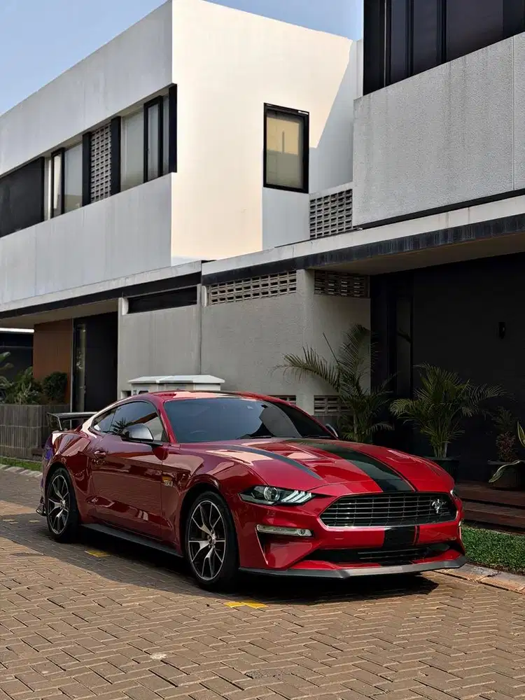 Ford Mustang Ecoboost 2.3 L High Performance 2022 Super Low KM