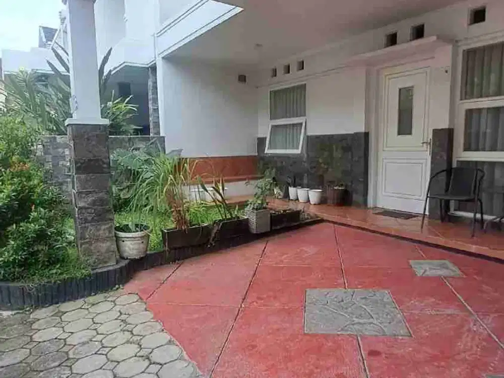 RUMAH ASRI HARGA MENARIK AREA CIKUTRA CIGADUNG BANDUNG