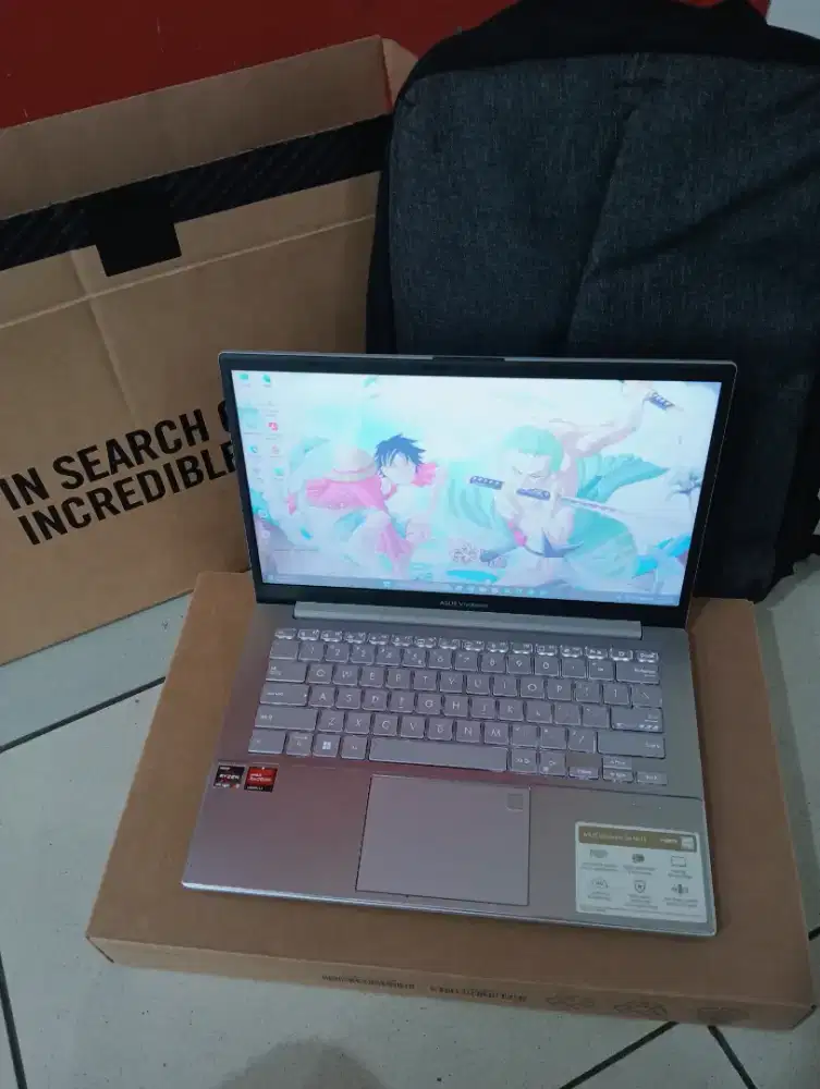 Laptop Asus Vivobook Go 14 E1404FA prosesor AMD Ryzen 3 7320U