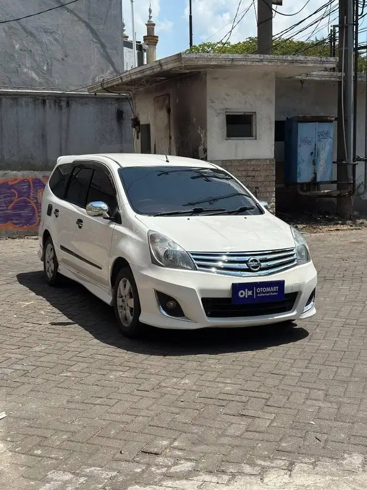 NISSAN 2013 LIVINA 1.5 XV A/T PUTIH MURAH OTOMART 286 KENJERAN