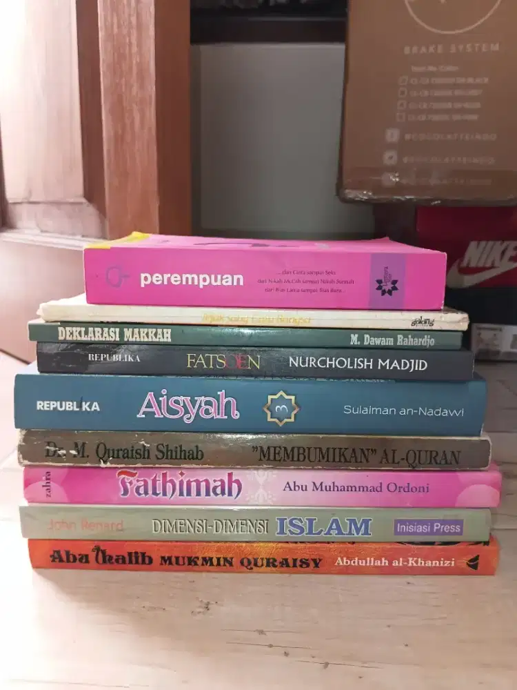 Buku-buku agama borongan, berkualitas, kondisi masih bagus,