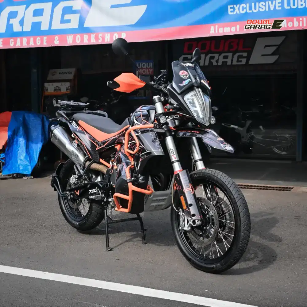 KTM 790 790R ADVENTURE PUTIH 2021
SIAP TOURING