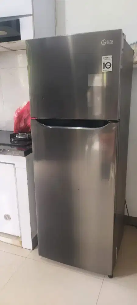 Kulkas LG 2 pintu normal