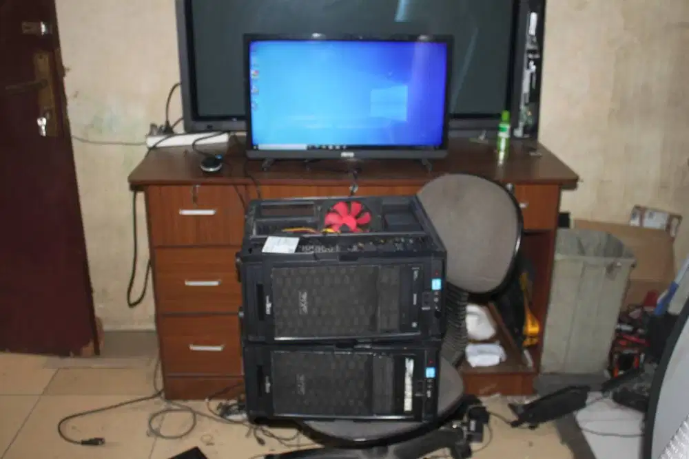 CPU RAKITAN | ASUS H61M-C + Intel Core i5-3330 + DDR3 8GB + SSD 120GB