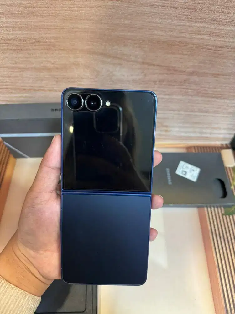 Samsung Galaxy Z Flip 7 12/256 Blue Resmi Sein