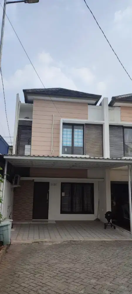 Disewakan rumah dalam cluster daerah Pamulang