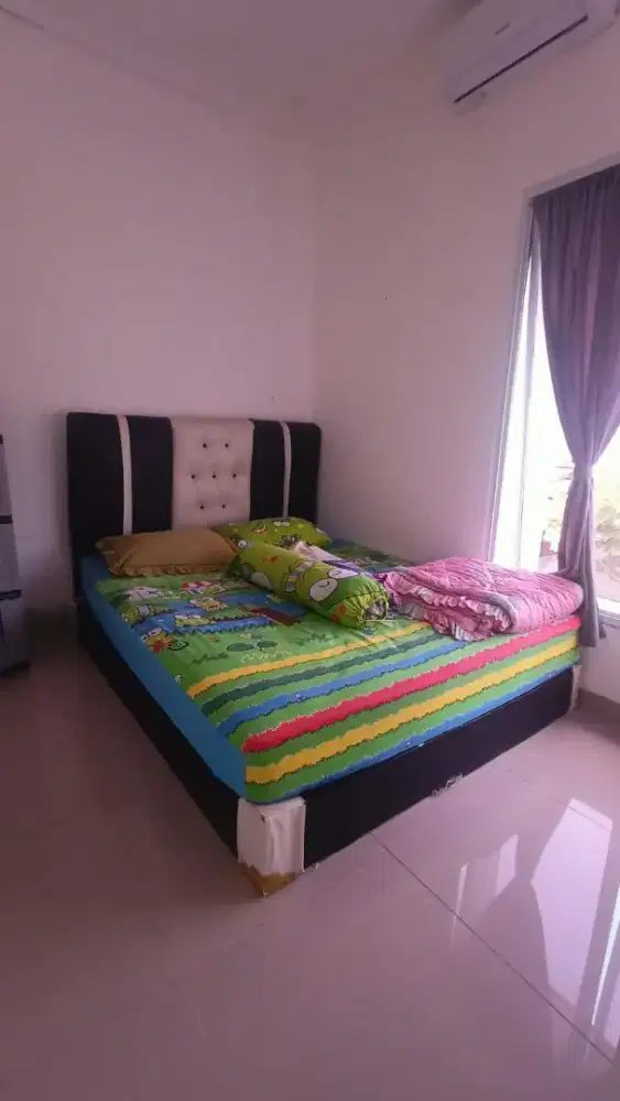 Dijual Set Spring bed