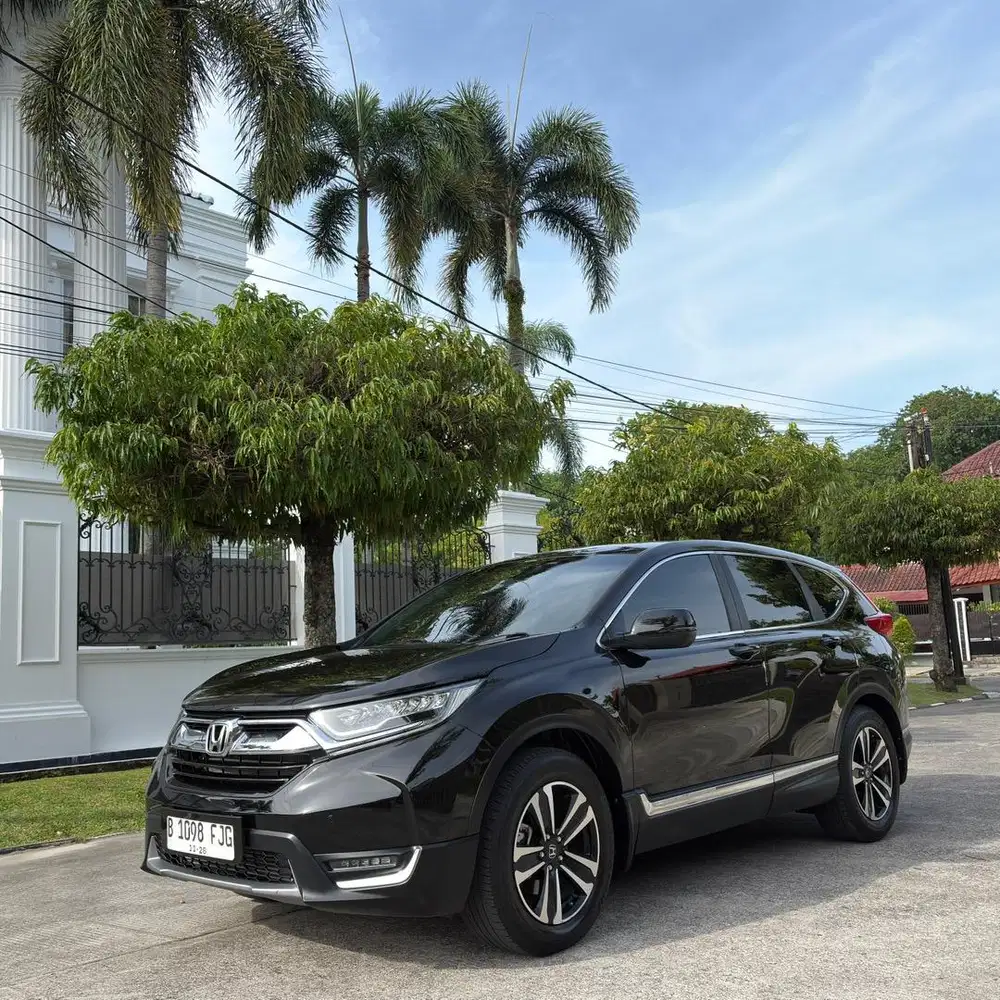 Honda crv turbo prestige 2018 kilometer kecil