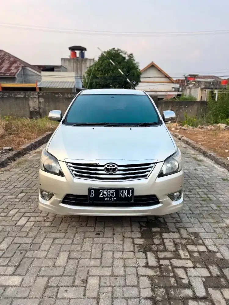 Innova G Diesel Matic/AT