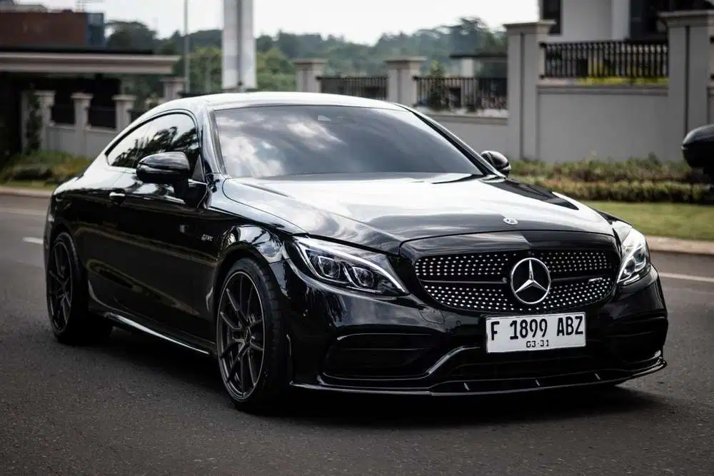 Mercedes-Benz C43 2017 Bensin