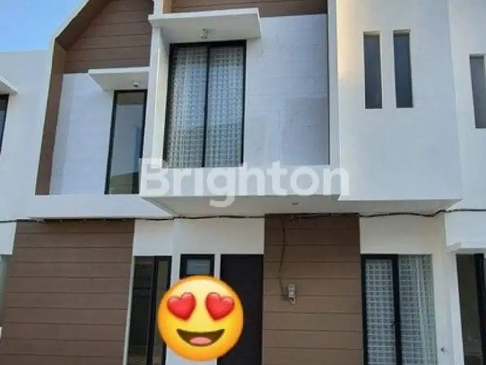 Jalan kaki ke Universitas Petra Rumah 2 Lantai 4 Kamar Tidur