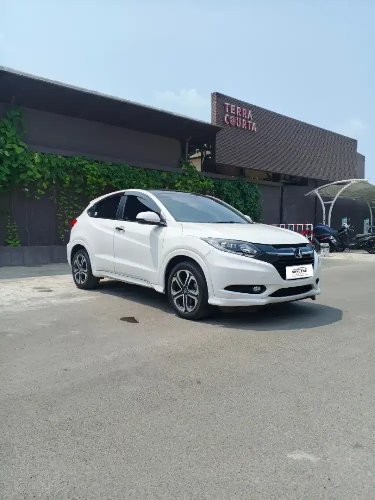 HR-V Prestige 2018 White Pearl