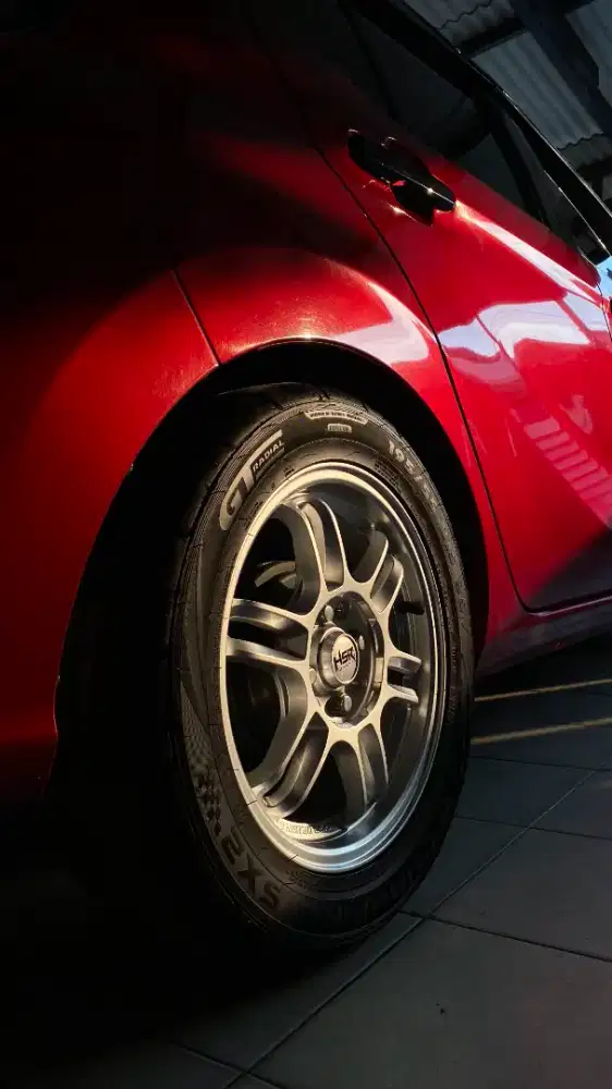Velg HSR Aeri R15 (Like New)
