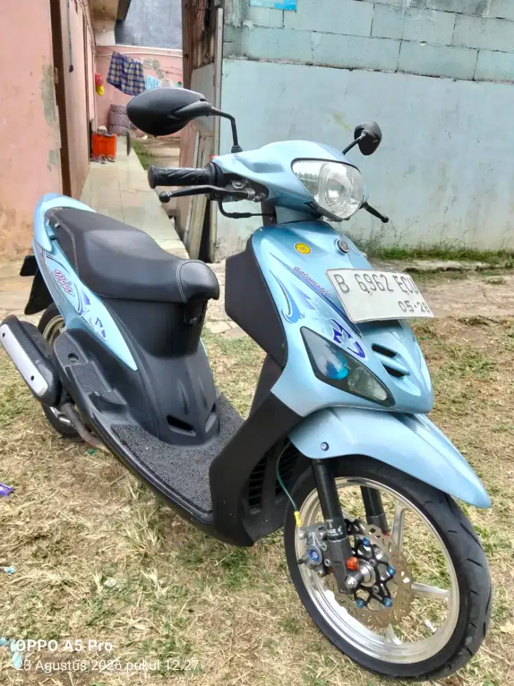 Mio sporty tahun 2005 b depok