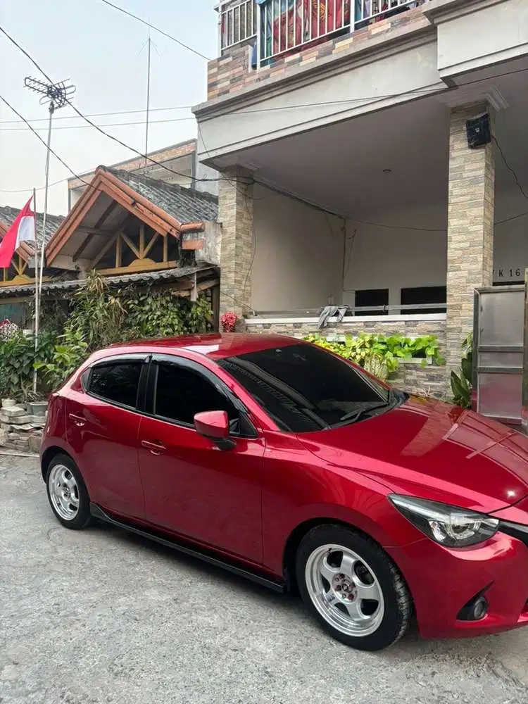 Mazda 2 2015 Bensin