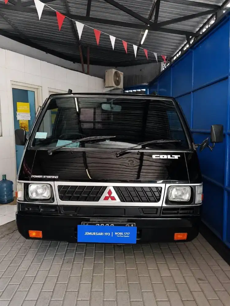 MITSUBISHI 2018 L300 PU 2.5 DIESEL MT 
JL.RAYA JEMURSARI MOBIL 1717