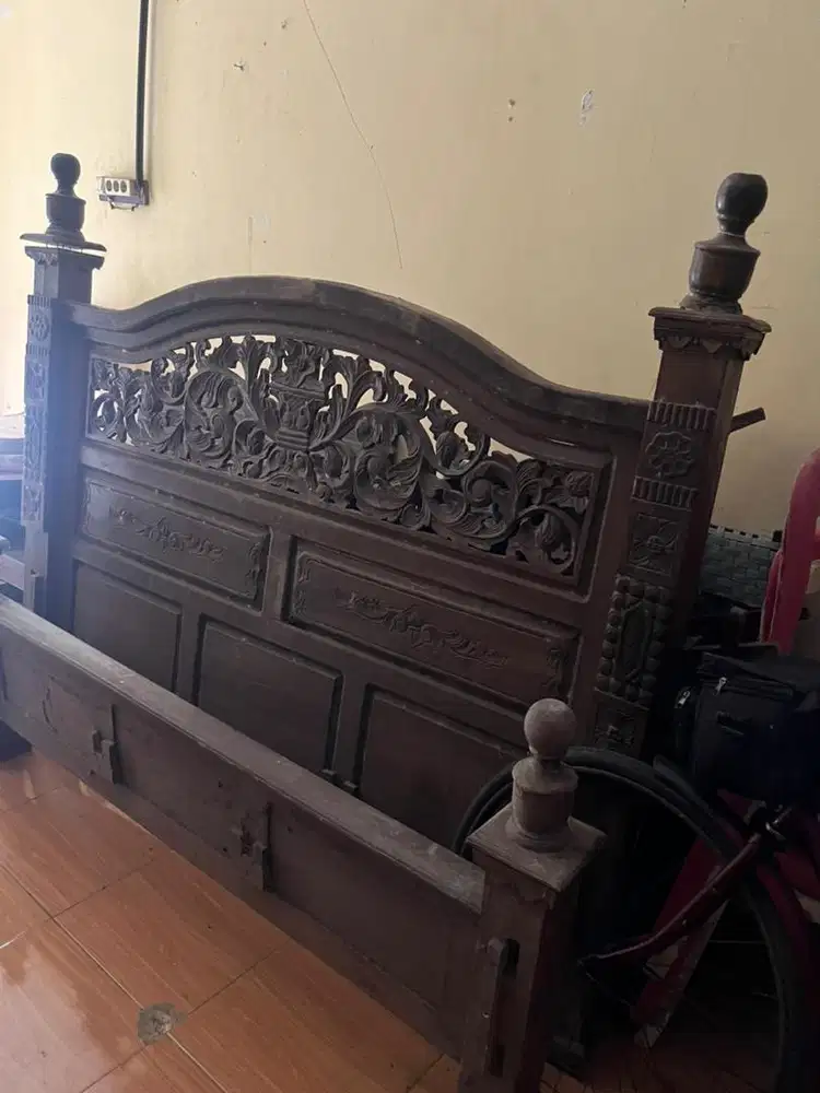 Paket Furniture Kayu Jati Asli Dipan Lemari Kursi Nakas Meja Rias