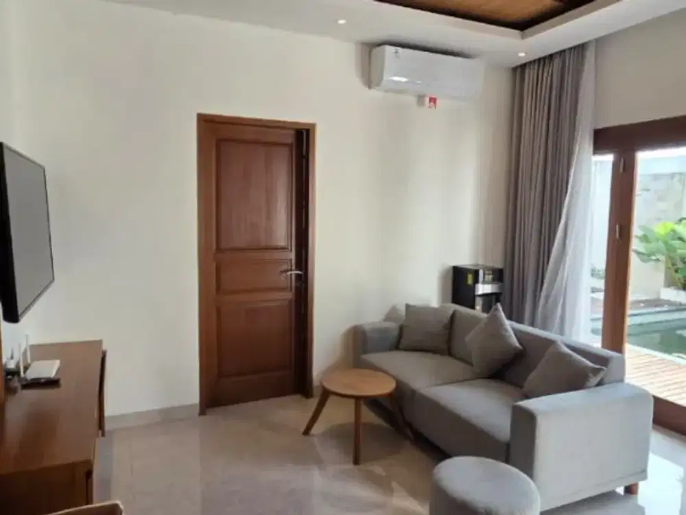VILLA ONE GATE SYSTEM DI TAMAN BEJI SEMINYAK BADUNG