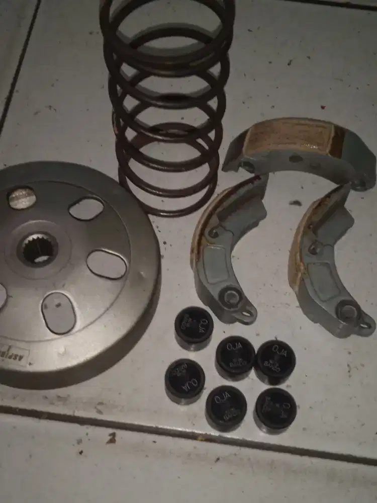 Dijual park fully belakang Beat esp