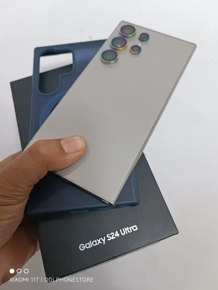 Samsung s24 ultra resmi sein 12/256 mulus seperti baru dan lengkap