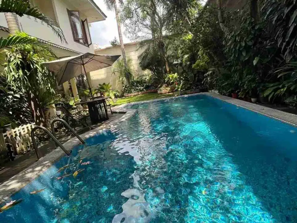 RUMAH BAGUS DI SAIDI IV CIPETE