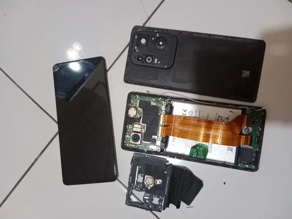 Infinix zero 30 8/256gb matot