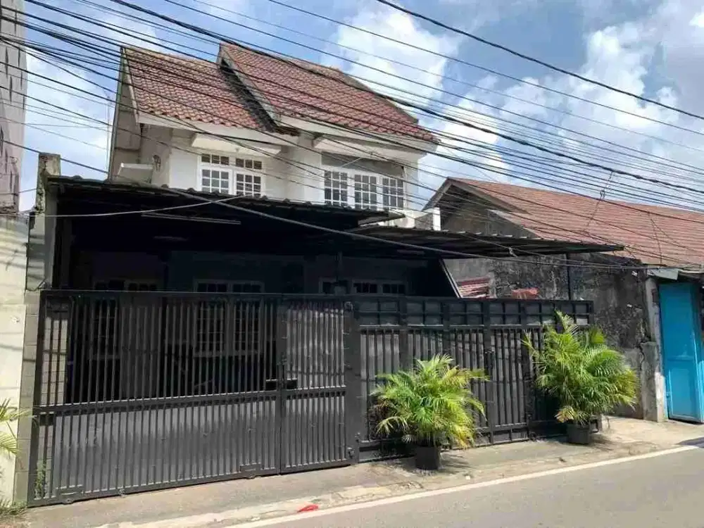 jual cepat rumah di pinggir jalan raya kebon jeruk Jakarta Barat