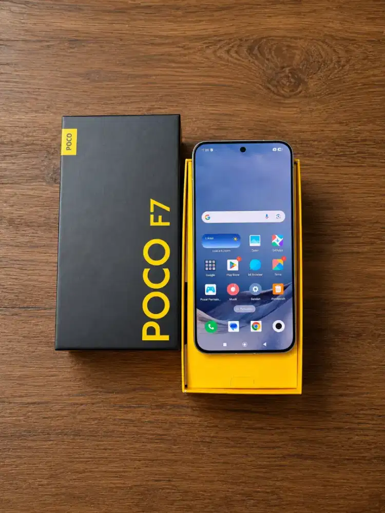 Poco F7 ram 12/512 masih garansi panjang