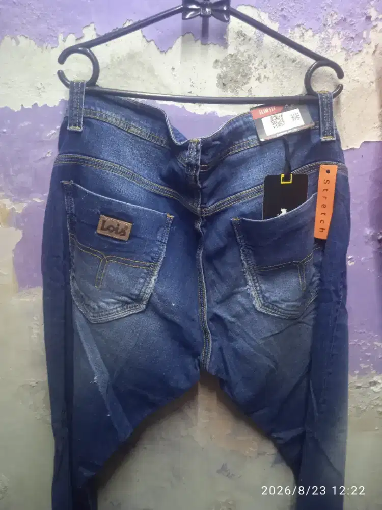 Celana lois SLS 104d ukuran 34