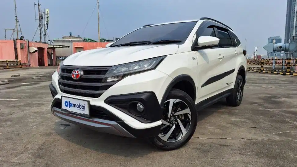 KM Rendah - Toyota Rush 1.5 S Bensin-AT 2020