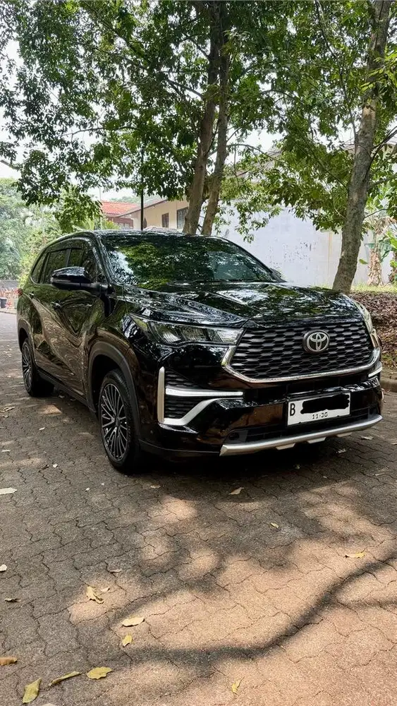 Cash LOW KM Innova Zenix G Hybrid HV 2025 Eksterior Type Q Antik