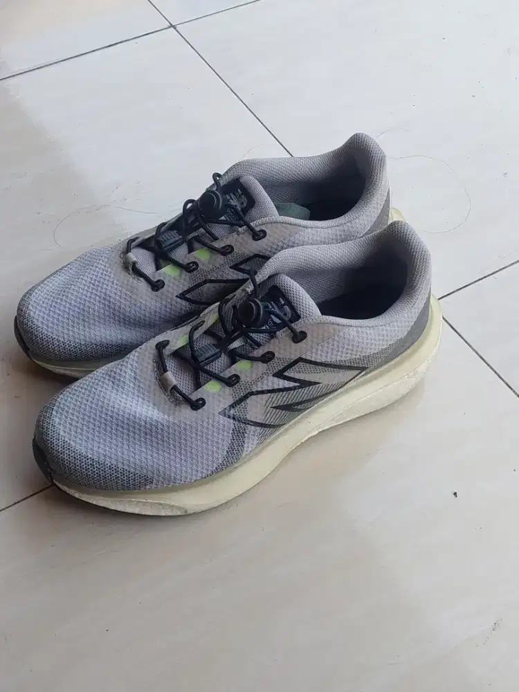 Sepatu nb size 42