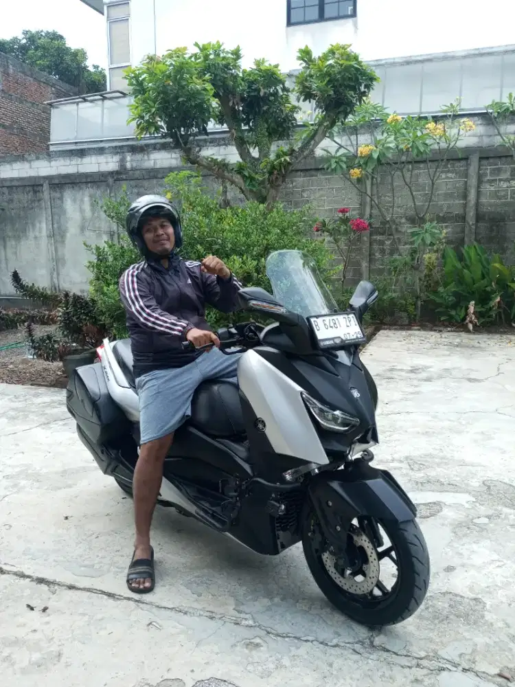 Xmax box touring box kanan kiri satu seat tingal pasang kondisi bekas