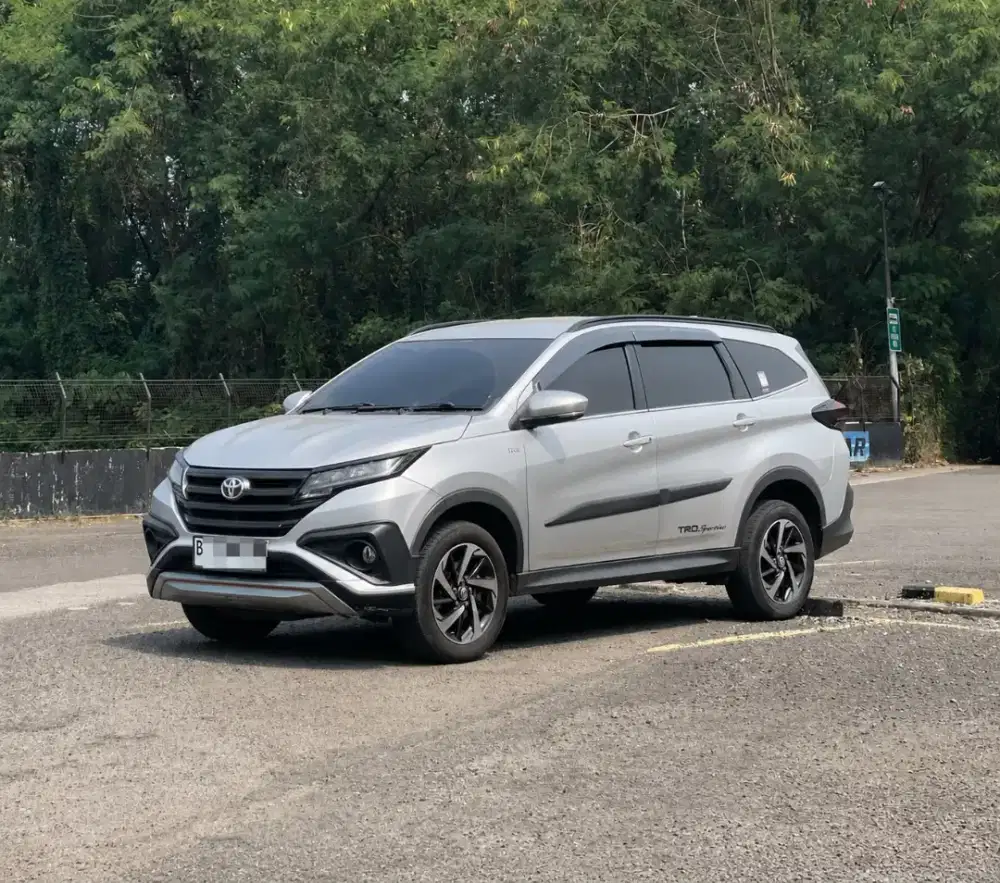 SIAP PAKAI!! TOYOTA RUSH S TRD SPORTIVO AT MATIC 2019 SILVER
