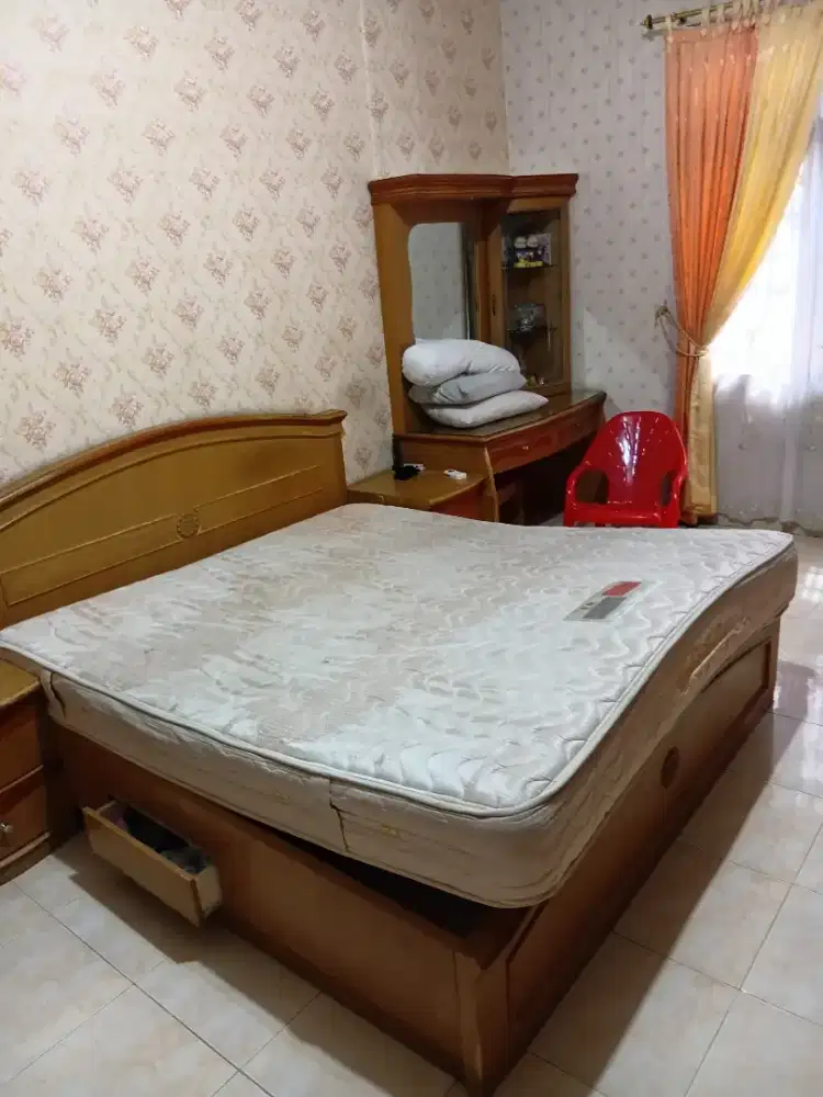 Spring bed / tempat tidur mwrk Slumberland