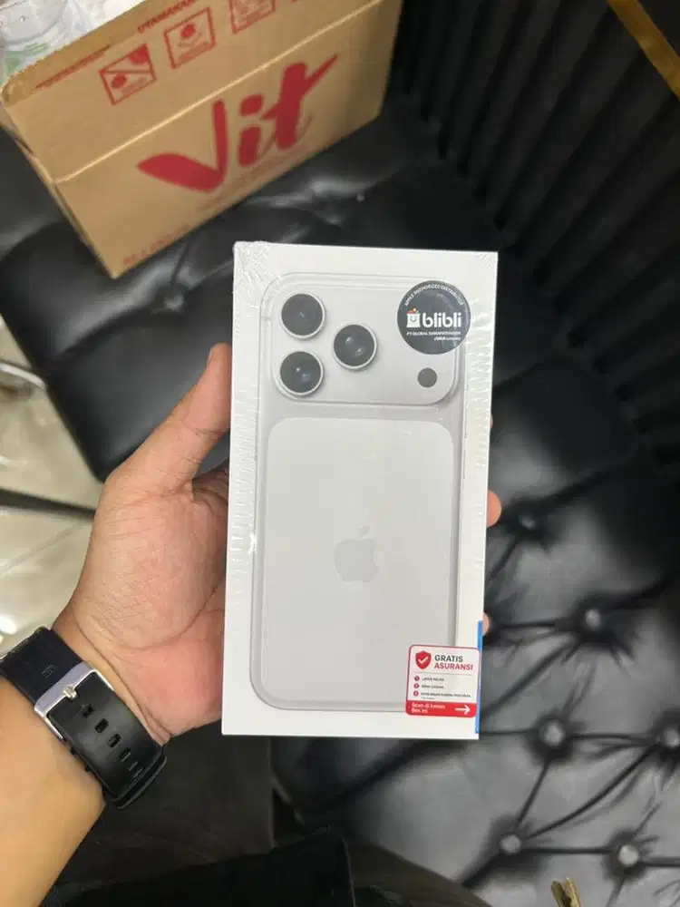Iphone 17 pro 256Gb silver ibox