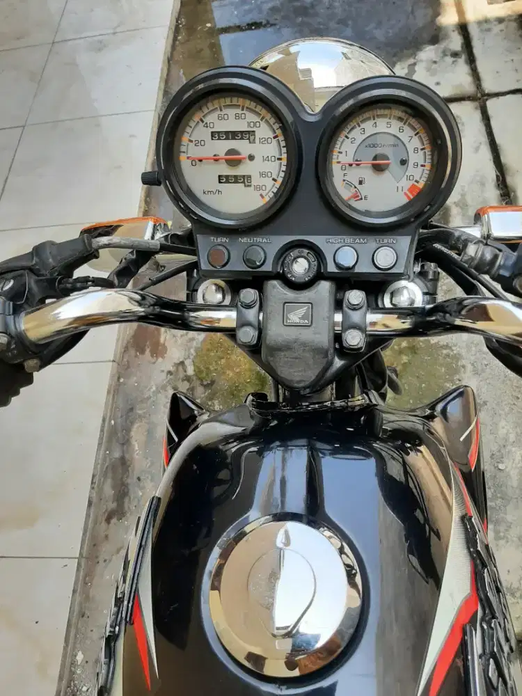Honda Tiger 2004